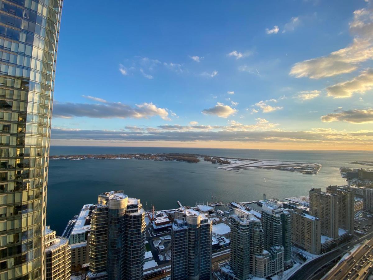 Cozy 2 Bedroom Free Parking Downtown Toronto 1Min Scotiabank Arena Tff Cn Tower Rogers Centre Union Station Eksteriør bilde