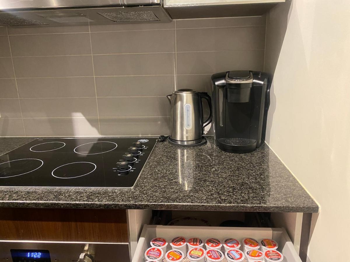 Cozy 2 Bedroom Free Parking Downtown Toronto 1Min Scotiabank Arena Tff Cn Tower Rogers Centre Union Station Eksteriør bilde