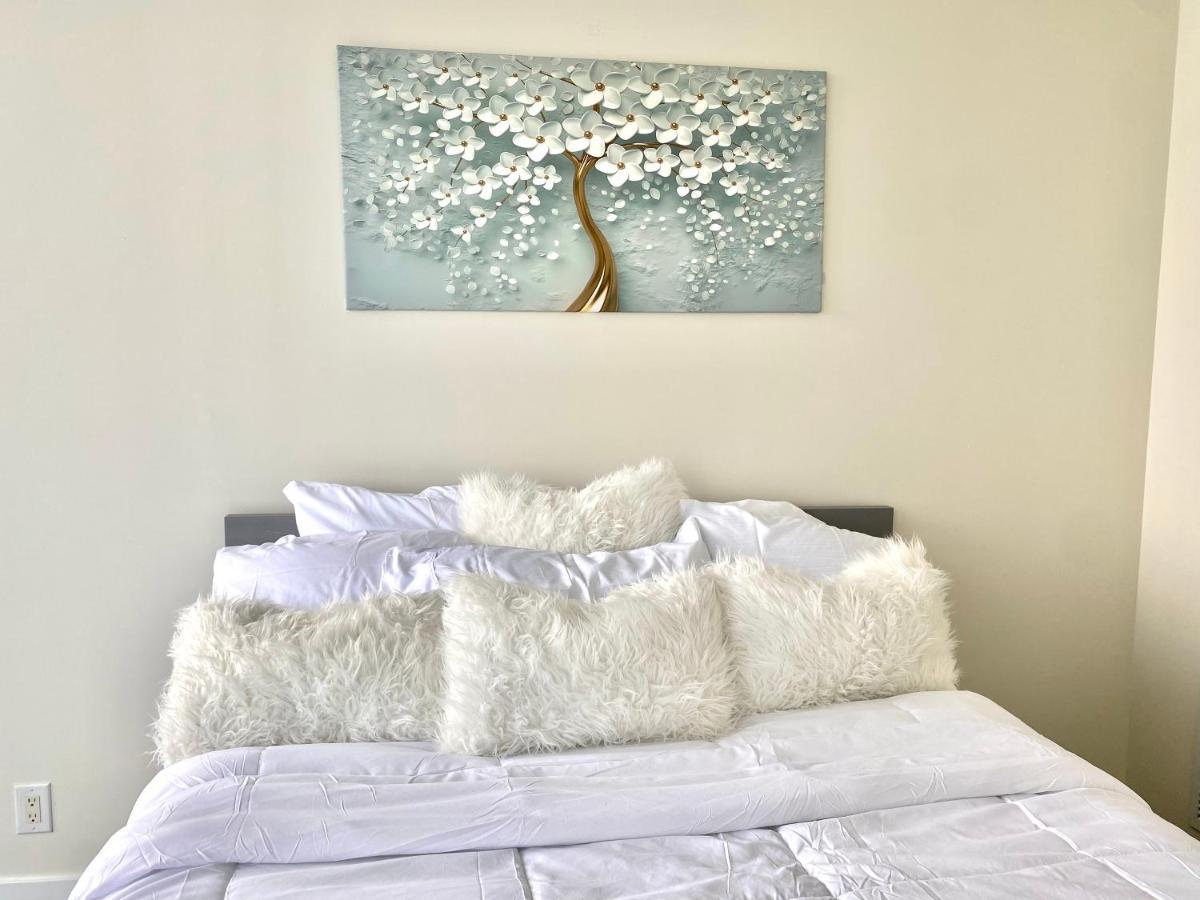 Cozy 2 Bedroom Free Parking Downtown Toronto 1Min Scotiabank Arena Tff Cn Tower Rogers Centre Union Station Eksteriør bilde